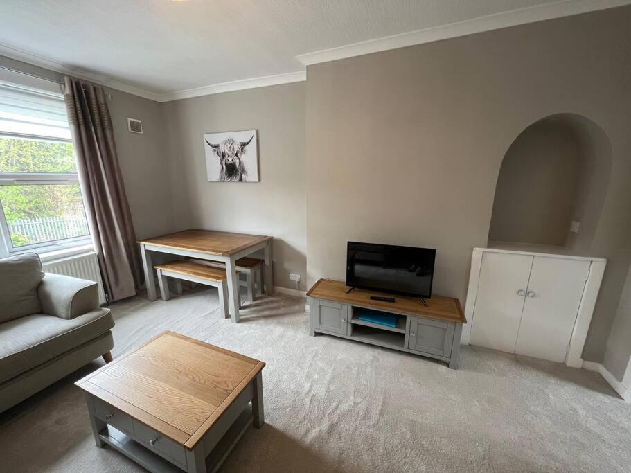 Cosy Cottage Apartment เฮเลนส์บะระ ภายนอก รูปภาพ
