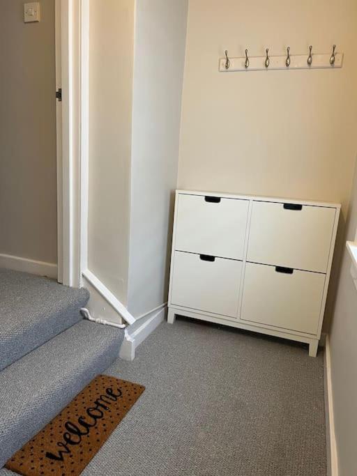 Cosy Cottage Apartment เฮเลนส์บะระ ภายนอก รูปภาพ